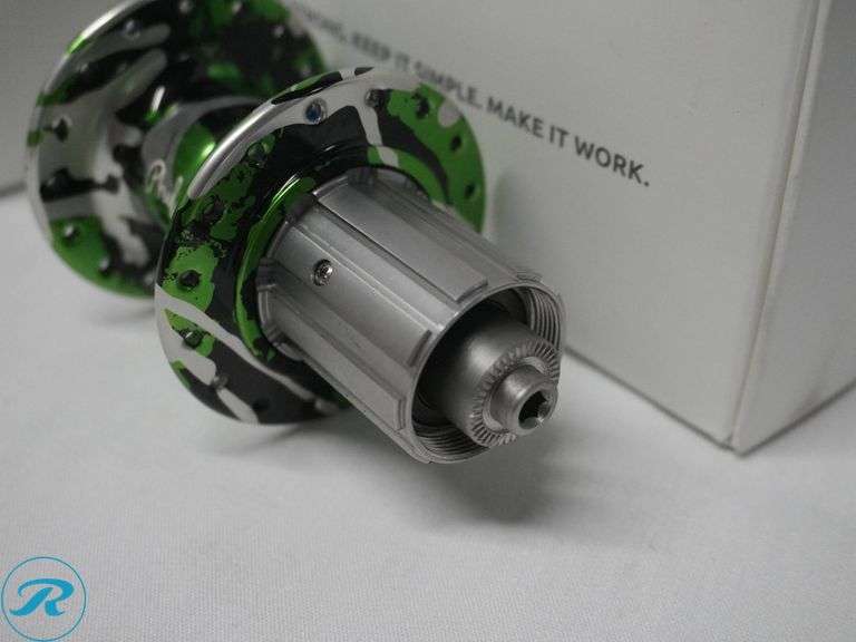 Phil Wood & Co. Front and Rear Hubs with Italian Outboard Bottom Bracket Cup Set, 36mm x 24tpi - Roller Auctions