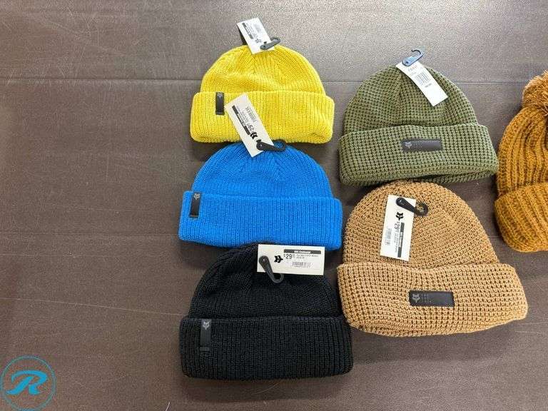 (6) Fox Knit Beanies - Roller Auctions