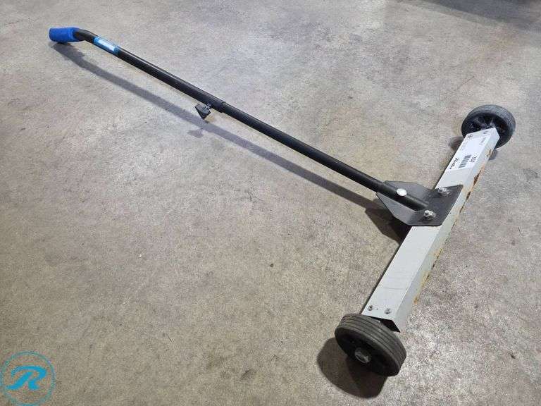 Westward Magnetic Sweeper 35LR with Handle and Wheels