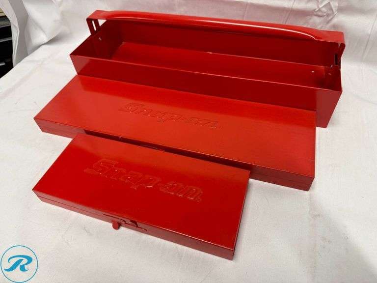 (3) Snap-on Metal Tool Boxes - Roller Auctions