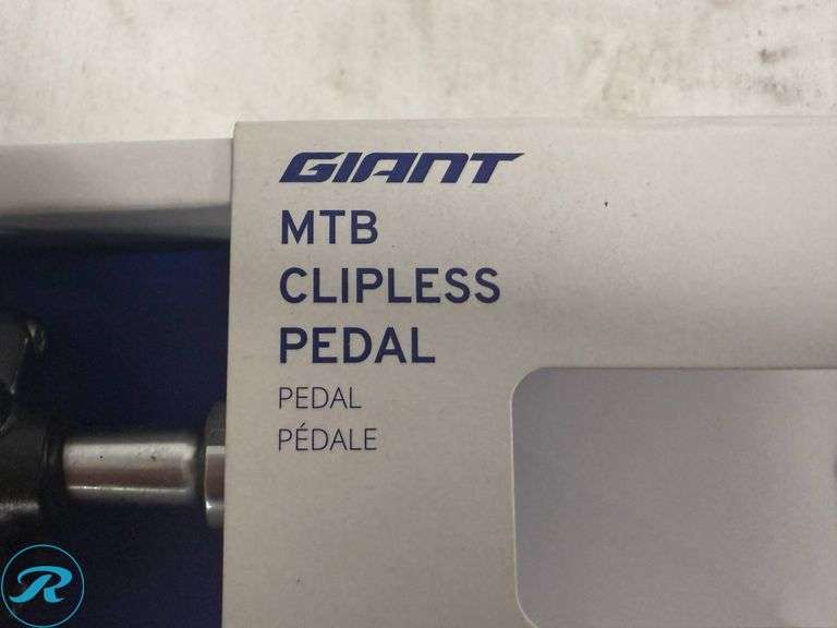 Giant XC Pro Clipless MTB Pedal Set - Roller Auctions