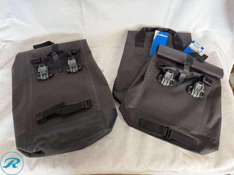 (3) Giant H2Pro Front and Rear Panniers Bags - Roller Auctions