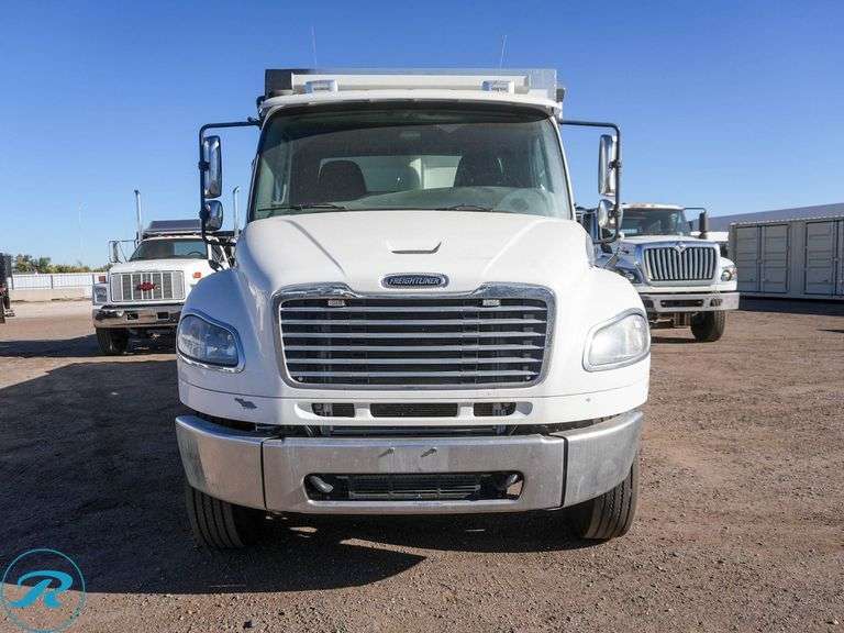 2014 Freightliner T/A Dump Truck - Roller Auctions