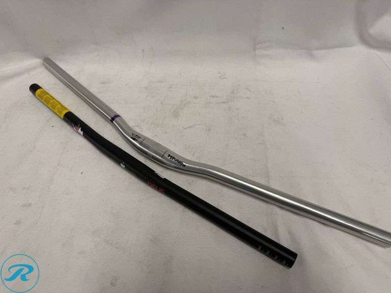 Race Face Deus and Sim Works MowMow Handlebars - Roller Auctions
