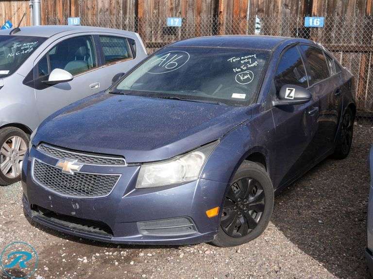 2014 Chevrolet Cruze LS FWD