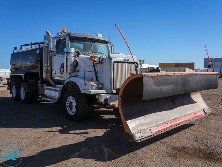 2009 Western Star 4900 T/A Water Truck - Roller Auctions