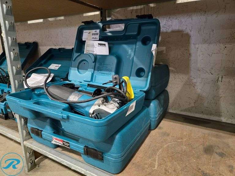 (2) Makita GA4030 4″ Angle Grinders With Cases