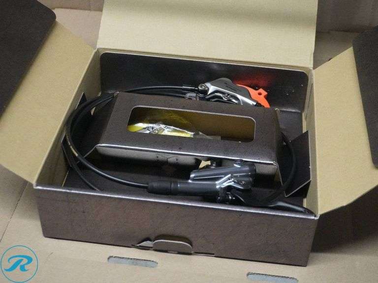 Shimano Disc Brake Kit XT M9120 Pre-Bled with 1000mm and 1700mm Hoses - Roller Auctions