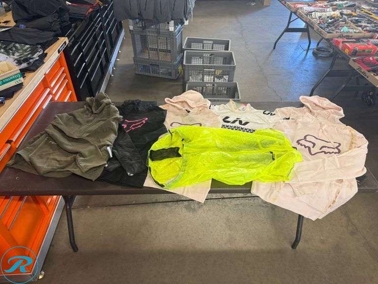 Crate of Fox and Liv Apparel, Assorted Sizes (Stained/Dirty) - Roller Auctions