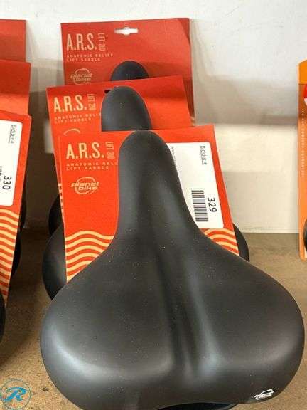 (3) Planet Bike A.R.S. Lift 210 E-Bike Compatible Saddle - Roller Auctions