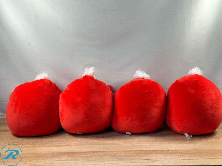 (4) Zuru: Snackles, Candy Cane, Amy- New - Roller Auctions