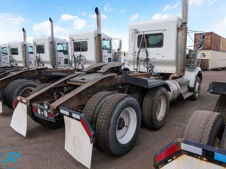 2008 Kenworth T800 T/A Truck Tractor - Roller Auctions