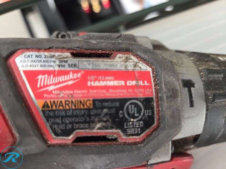 (3) Milwaukee M18 Cordless Tools with Battery (Battery and Drill Chuck Damaged) - Roller Auctions