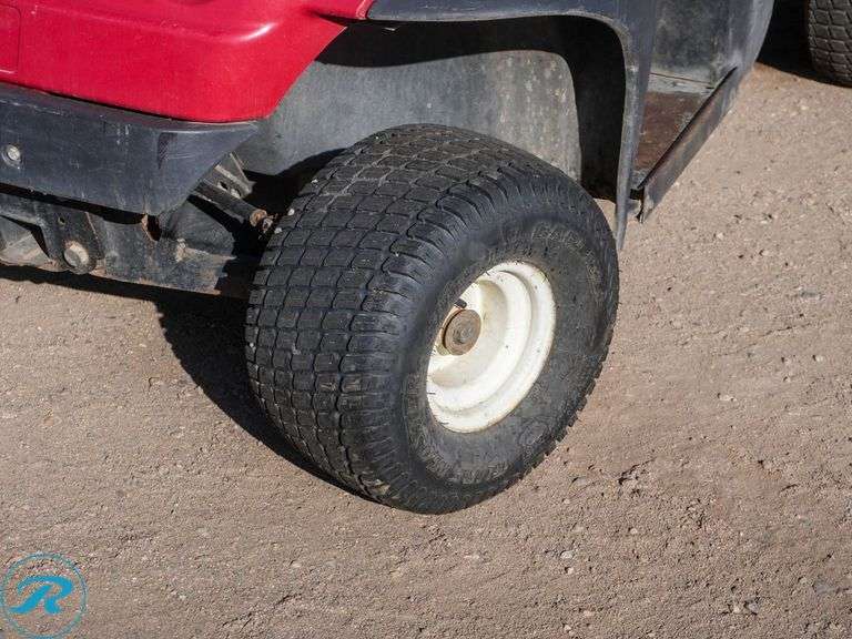 2002 Toro Workman 1100 Gas Truckster, 2,789 Hours, S/N: 210000541 - Roller Auctions