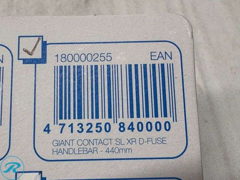 (5) Giant Contact SL XR D-Fuse Handlebars, 440mm - Roller Auctions