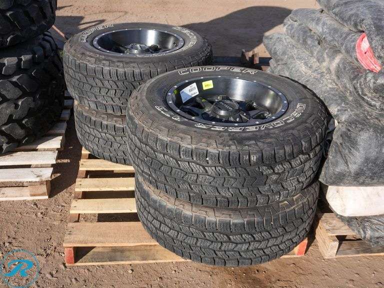 Set of (4) Cooper Discoverer AT3 Tires with Wheels To Fit Toyota Tacoma - Roller Auctions