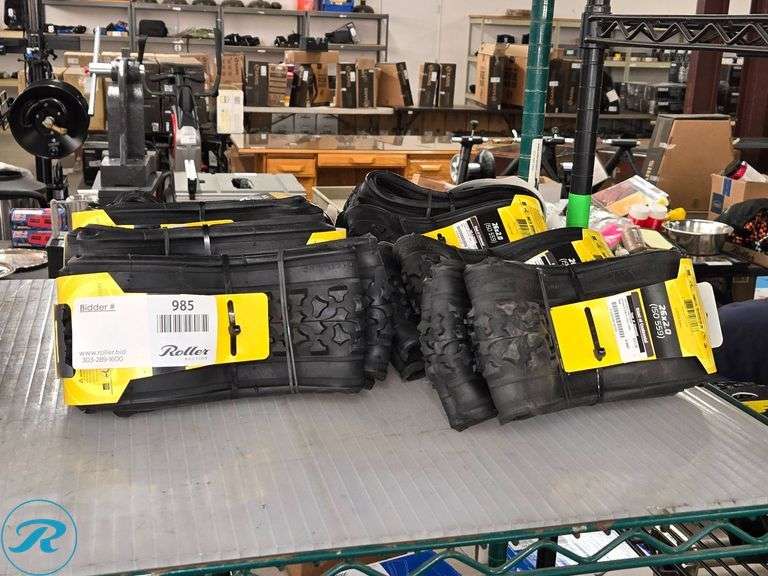 (8) MTB Alpha Bite 26×2.0 Tires - Roller Auctions