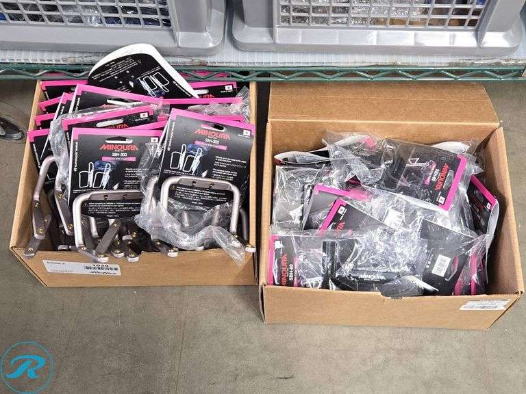 (2) Boxes of Minoura SBH-300 Saddle Bottle Cages - Roller Auctions