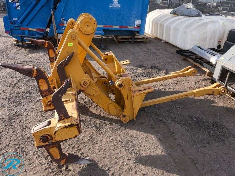 Ripper Attachment To Fit Caterpillar 140H Motor Grader - Roller Auctions