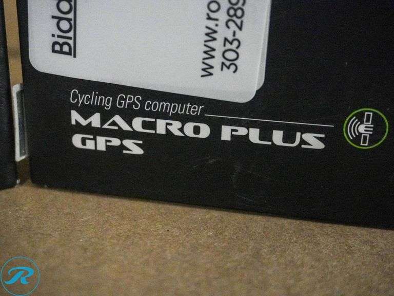 (2) Lezyne Cycling GPS Computers: Super Pro GPS and Macro Plus GPS - Roller Auctions