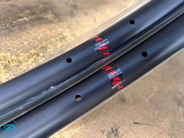 (2) G03M 32-Hole Black Bicycle Rims - Roller Auctions