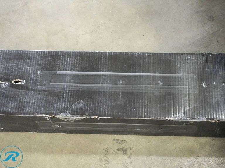 Thule SnowPack Extender Ski and Snowboard Carrier - Roller Auctions