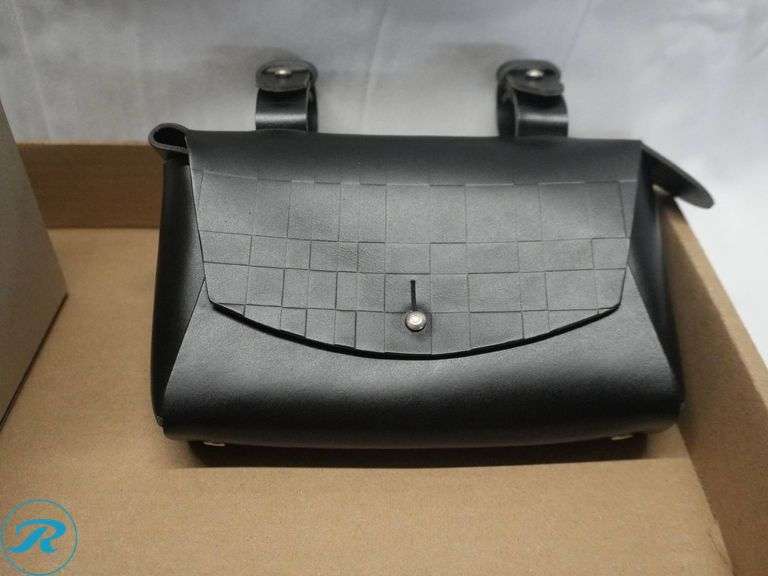 Brooks England Saddle Bag and Waterproof Saddle Cover - Roller Auctions