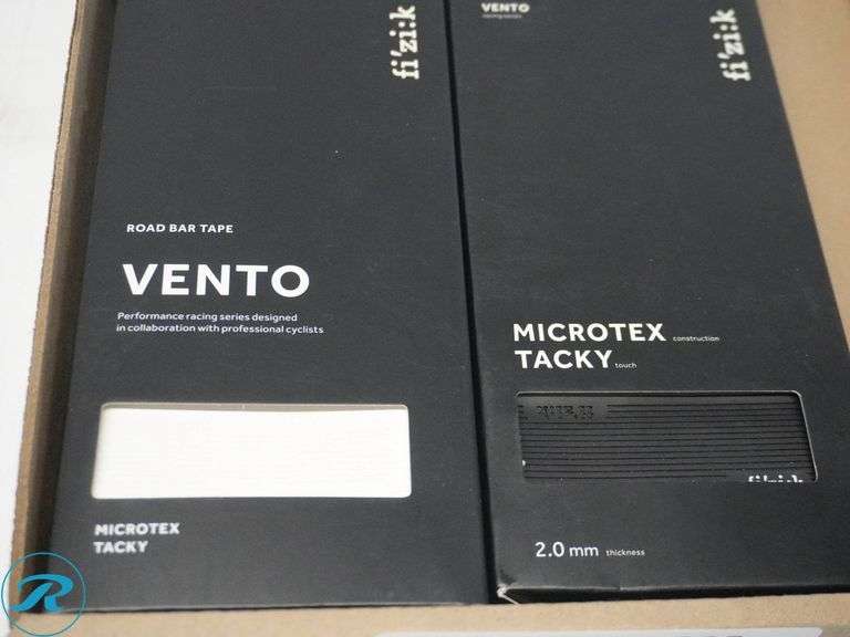 Tray of Fizik Vento and Solocush Tacky Road Bar Tape - Roller Auctions