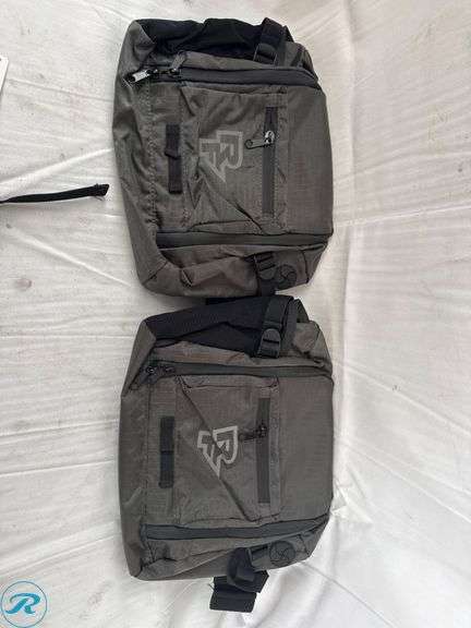 (2)RF Stash 3L and (2)Quick Rip Hip Bags in Charcoal and Stealth - Roller Auctions