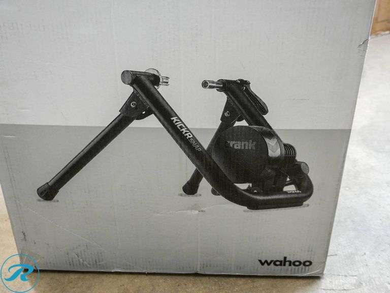 Wahoo KICKR SNAP Smart Bike Trainer - Roller Auctions