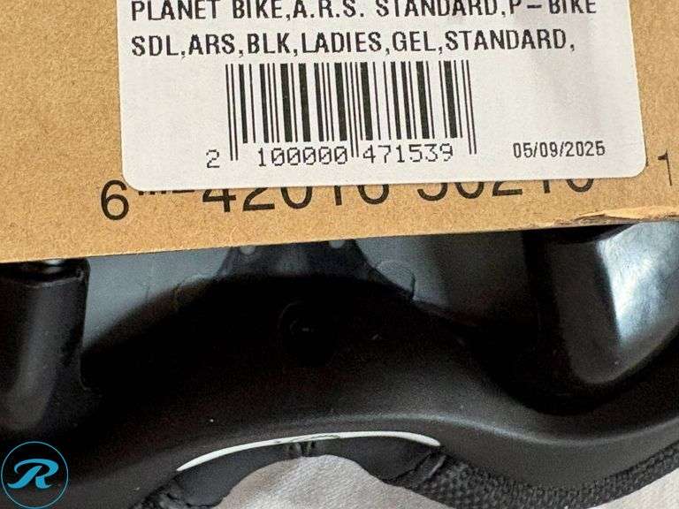 (3) Planet Bike A.R.S. Standard Women’s Gel Saddles, Black - Roller Auctions
