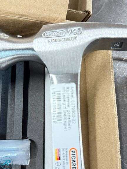 Picard 735 Hammer with Leather Grip and DFM Tool Precision Squares Set - Roller Auctions