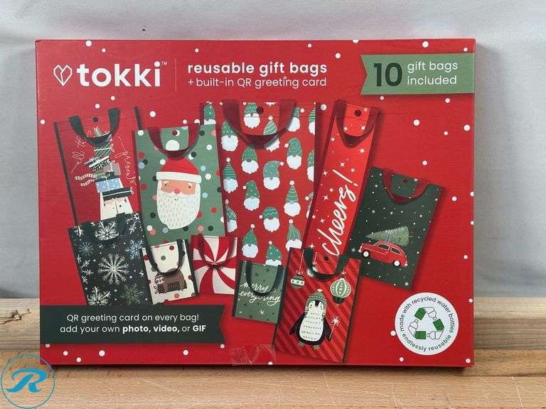 (4) Holiday Decor Pillows; Peppermint Candy- (3) New, (1) Like New; tokki: Reusable Gift Bags, 10ct- New - Roller Auctions