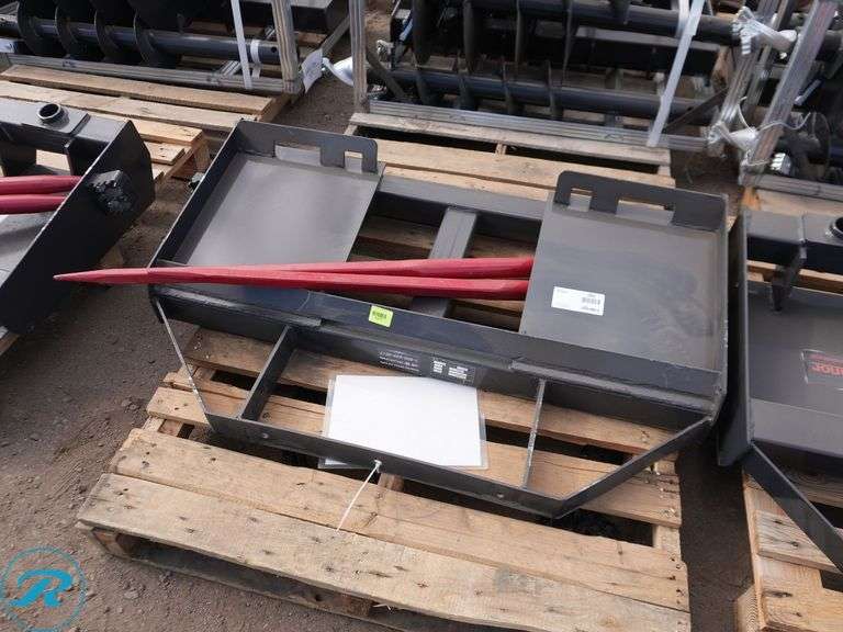 New Land Honor BS12-2500G Bale Spear Attachment To Fit Skid Steer Loader, (2) Spears - Roller Auctions