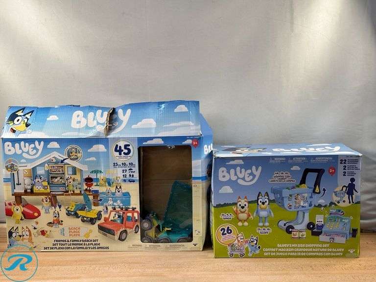 Bluey: Friends and Family Beach Set- Used; Bluey: My Size Shopping Set- Used/ Missing Milk - Roller Auctions