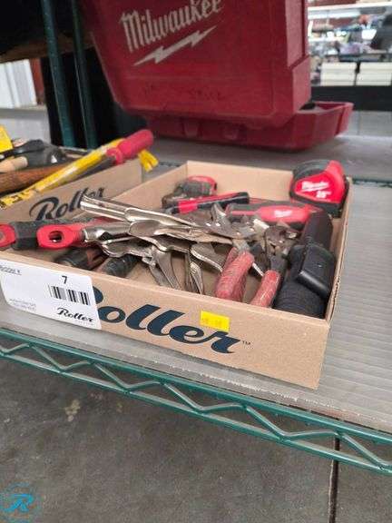 Tray of Milwaukee Hand Tools - Roller Auctions