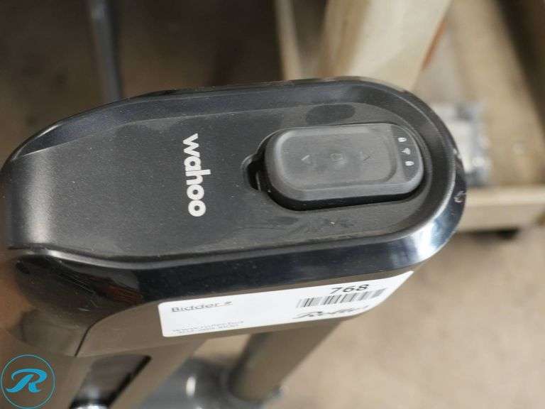 Wahoo KICKR Climb Indoor Grade Simulator (Missing Power Cord) - Roller Auctions