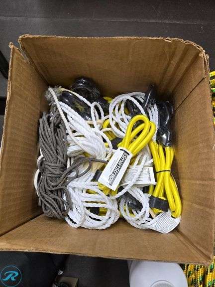 HDX Bungee Cords, DAP Liquid Cement Filler, GearIT Speaker Wire, and Ropes - Roller Auctions