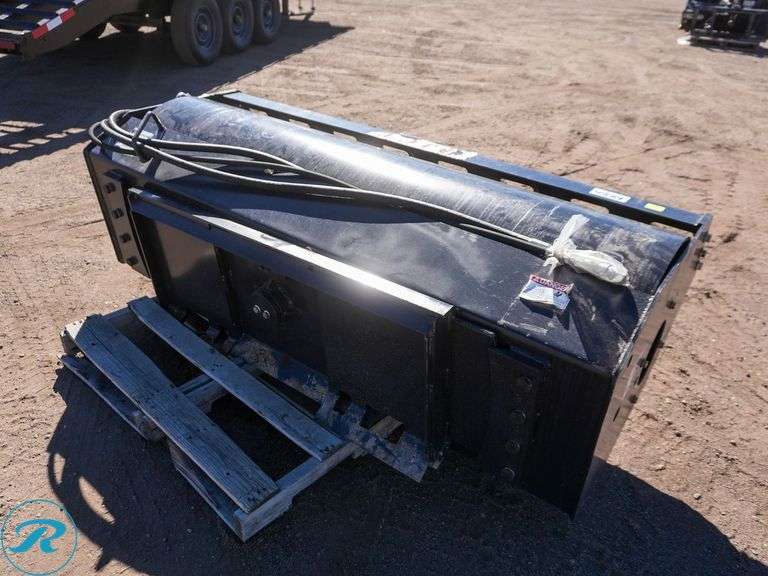 JCT Hydraulic 72" Vibratory Roller Attachment To Fit Skid Steer Loader - Roller Auctions
