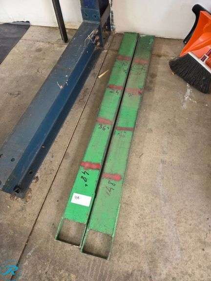 5′ Green Metal Forklift Extensions