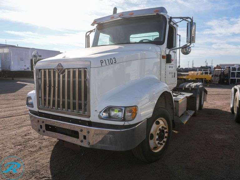 2010 International PayStar 5900i T/A Truck Tractor - Roller Auctions