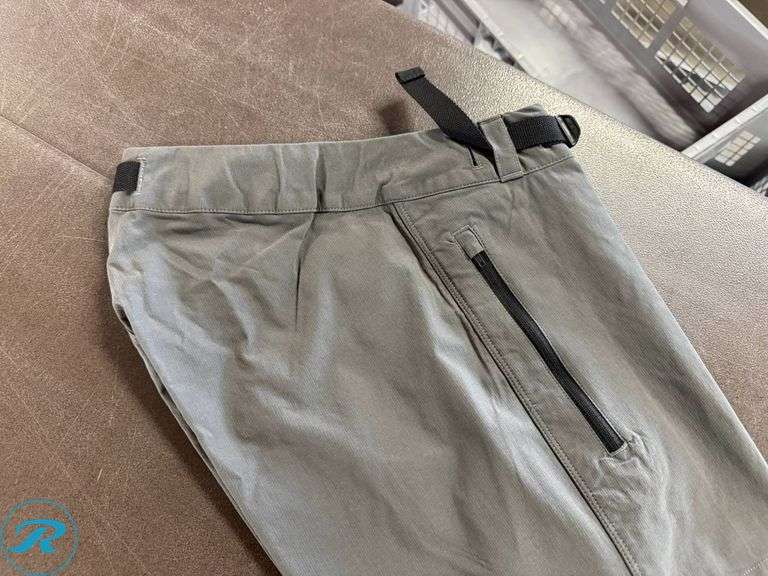 Fox Ranger Men’s Pants, Size 32 - Roller Auctions