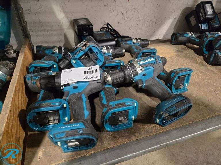 (9) Makita XPH12 18v Drills With Battery and Charger
