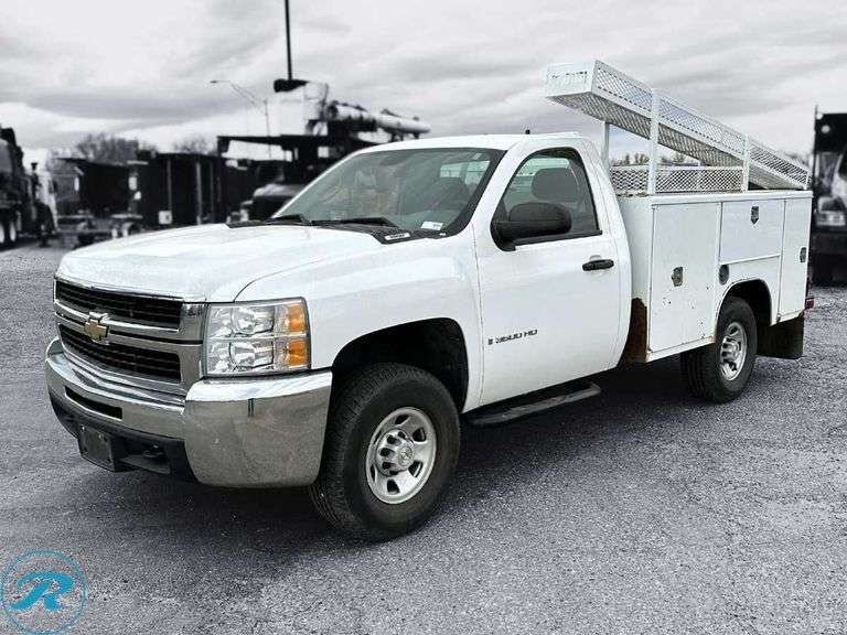 November 18, 2025 - City of Loveland Vehicles & Equipment