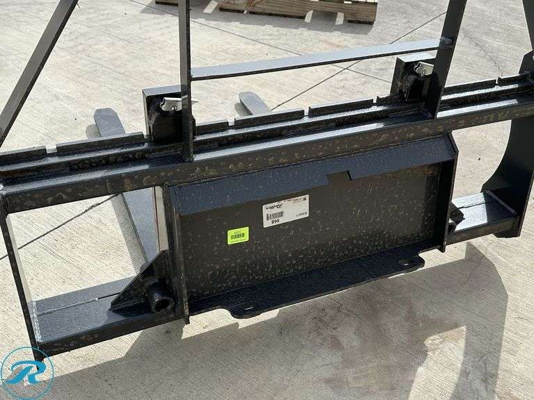 New Land Honor MPF-11-2000G Fork Attachment to Fit Mini Skid Steer Loader, 36" Forks - Roller Auctions