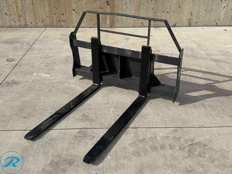 New Land Honor MPF-11-2000G Fork Attachment to Fit Mini Skid Steer Loader, 36" Forks - Roller Auctions