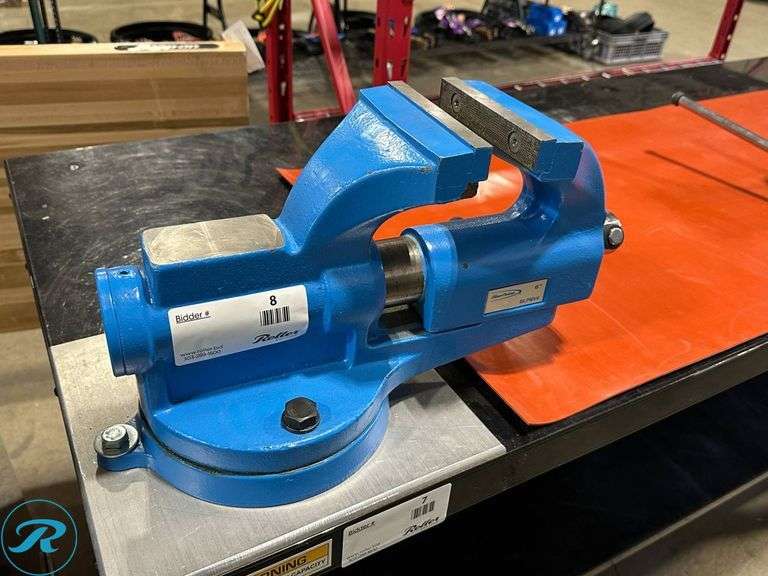 Blue-Point BLPVM6 6″ Bench Vise