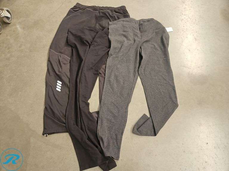 Men's Clothing, Size XL - Roller Auctions