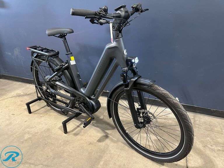 Gazelle Eclipse Electric Bike, Shimano Components, Hydraulic Disc Brakes, Miranda Crankset, Size 50cm/M