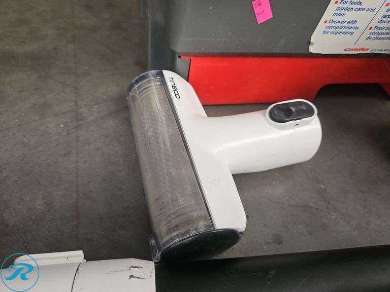 Tineco VS121200US Cordless Vacuum and Accessories, 21.6V - Roller Auctions